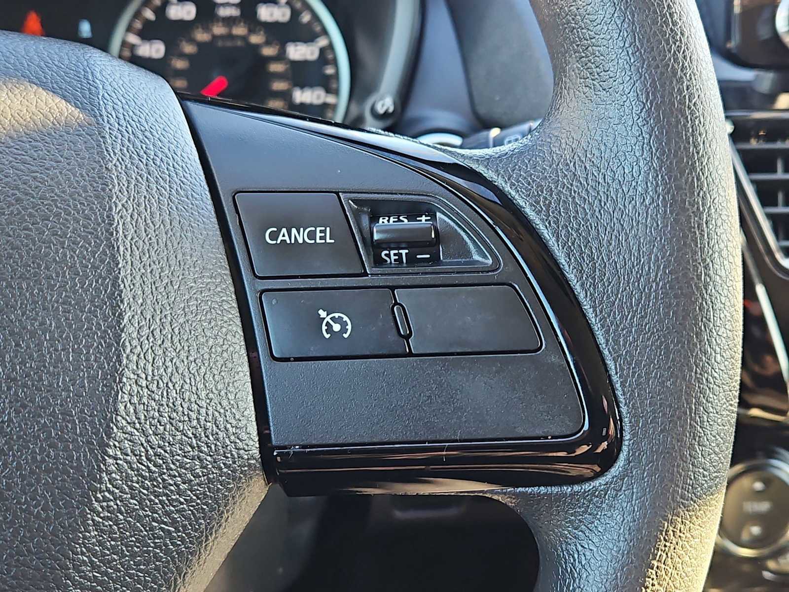 Used 2025 Mitsubishi Eclipse Cross LE AWD/4WD image 21