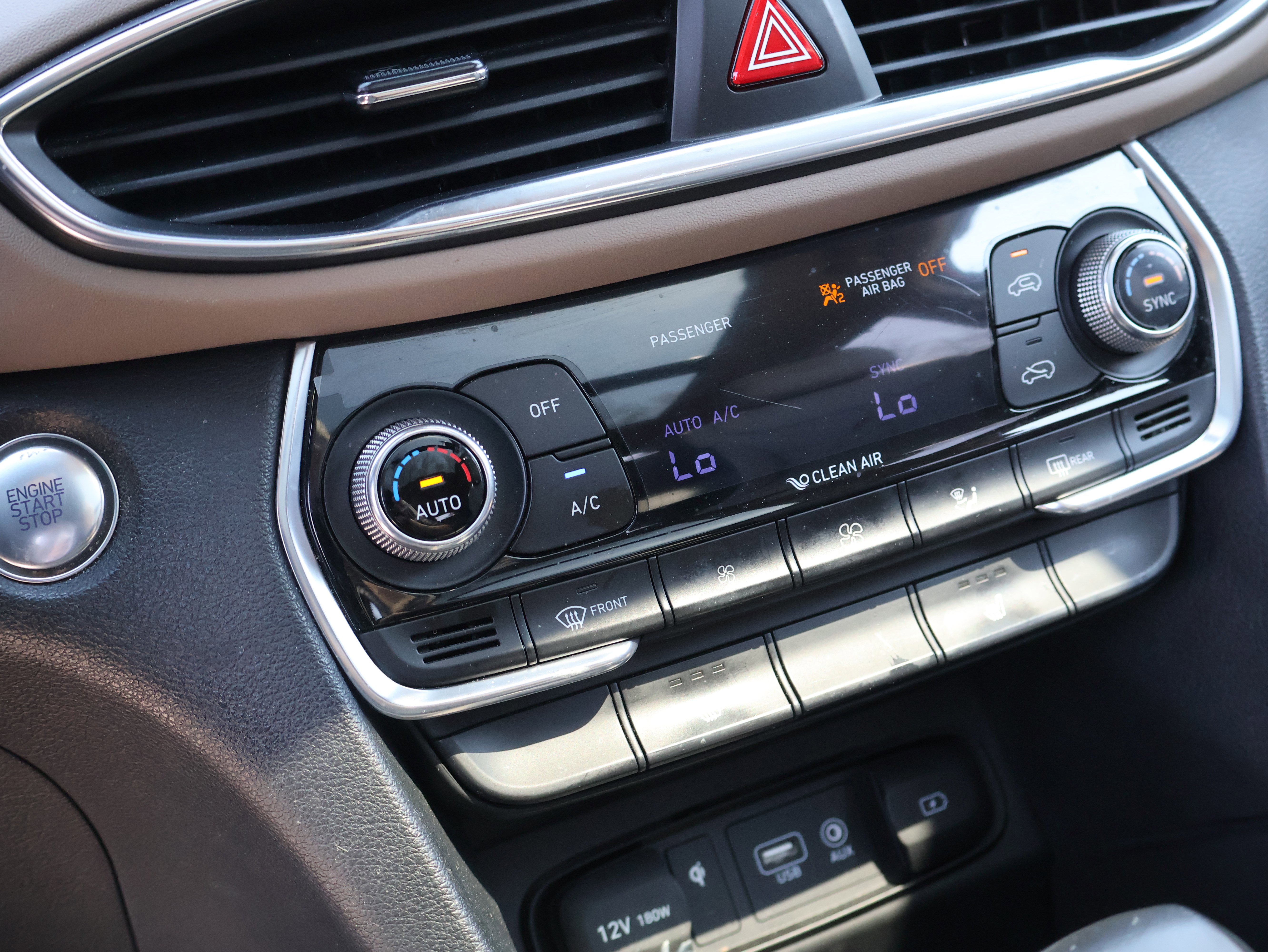 Used 2020 Hyundai Santa Fe SEL image 30