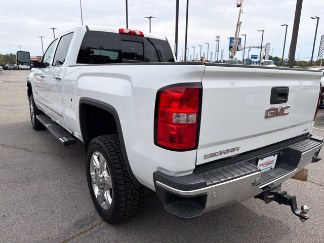 Used 2017 GMC Sierra 2500 SLT w/ Duramax Plus Package AWD/4WD image 21