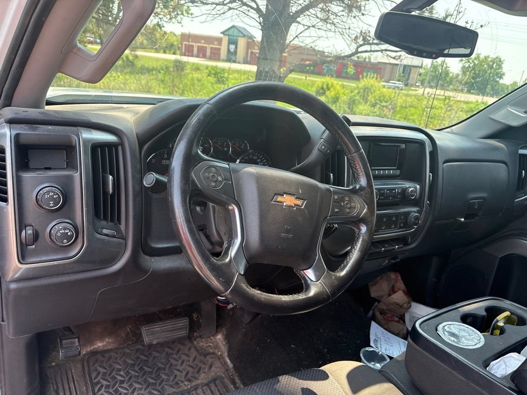 Used 2015 Chevrolet Silverado 2500 LT AWD/4WD image 3