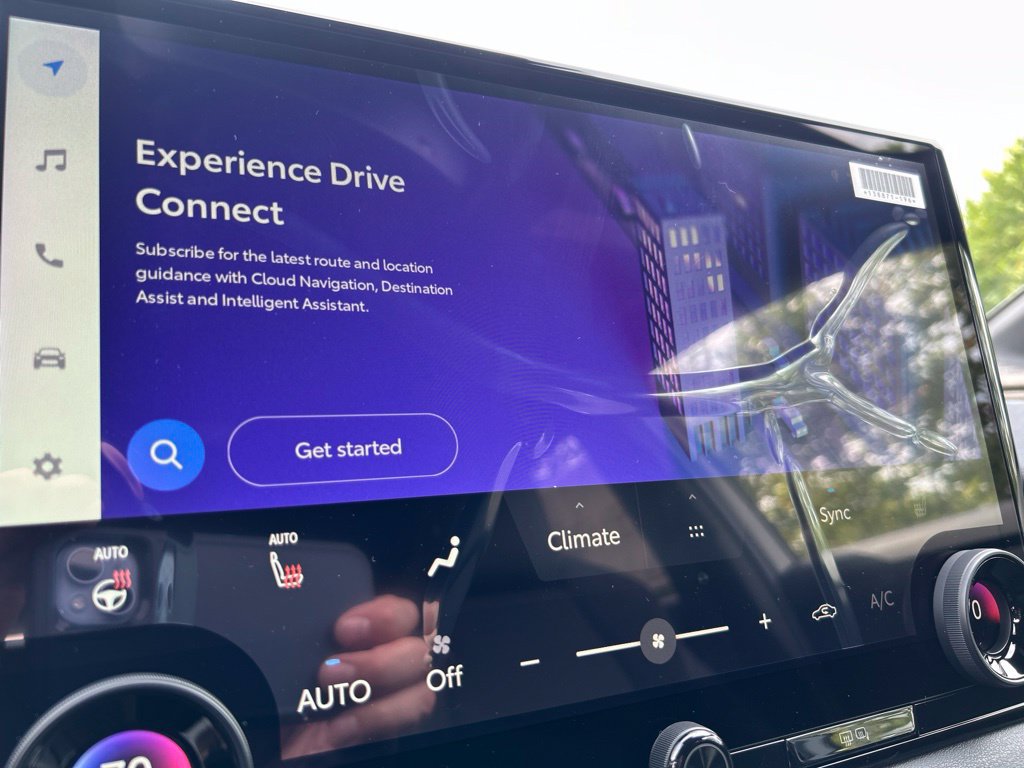 New 2026 Toyota C-HR AWD/4WD image 19