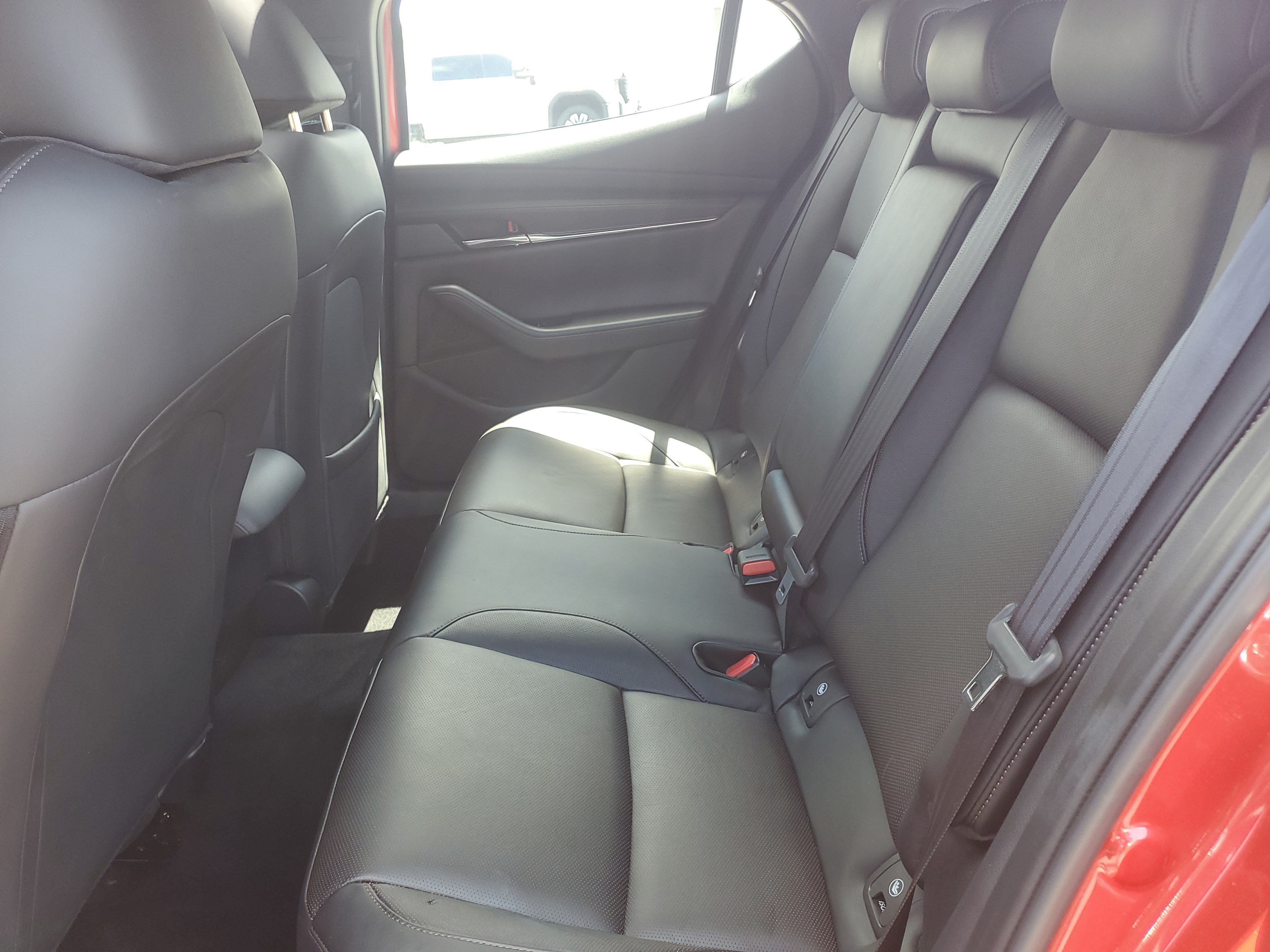 Used 2019 MAZDA MAZDA3 AWD Hatchback w/ Premium Pkg image 12