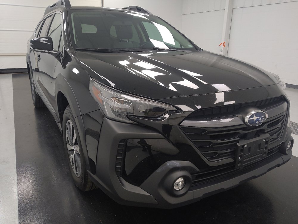 Used 2023 Subaru Outback Premium AWD/4WD image 14