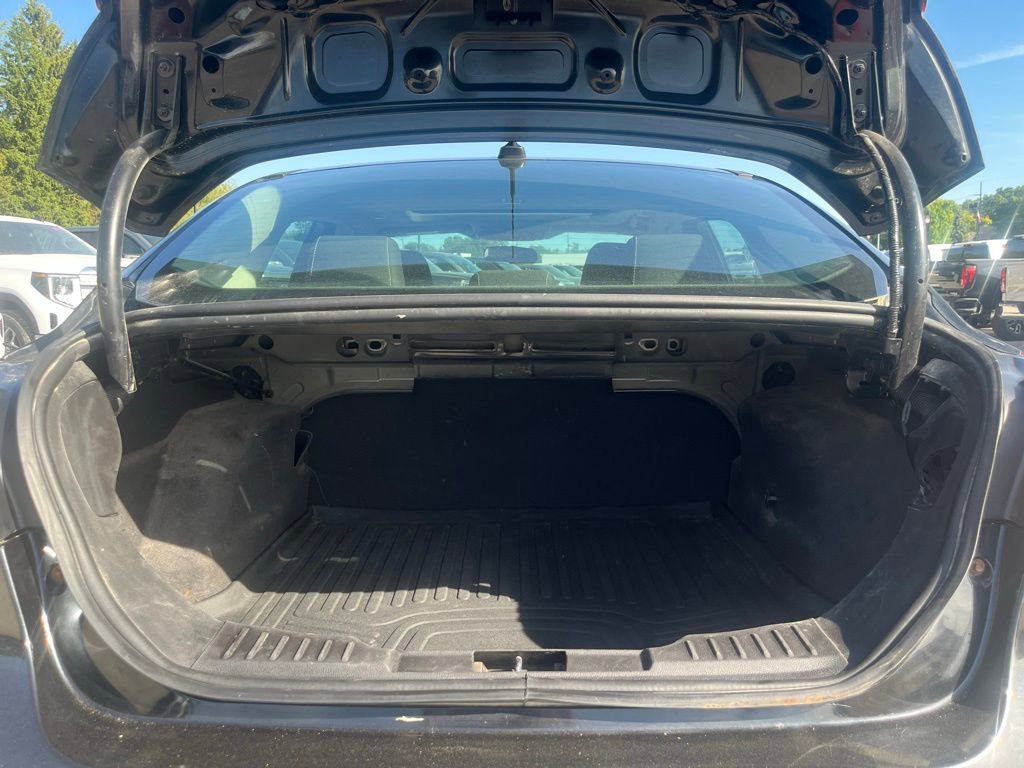Used 2014 Ford Focus SE FWD image 13