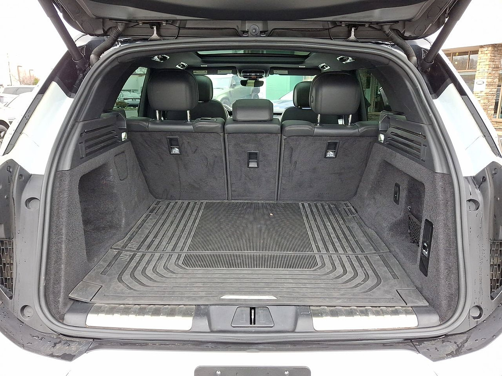 Used 2024 Land Rover Range Rover Sport Dynamic SE image 26