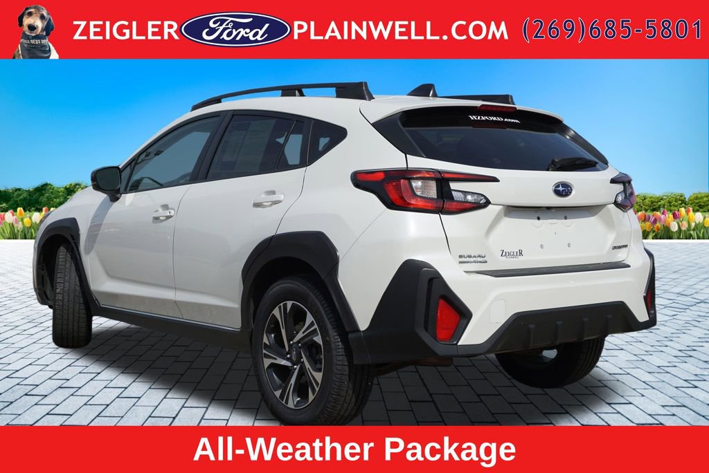 Used 2024 Subaru Crosstrek 2.0i Premium AWD/4WD image 3