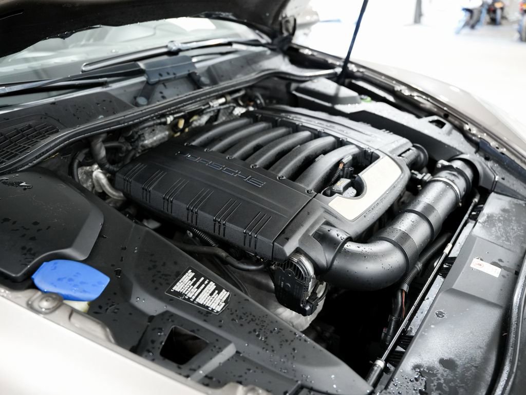 Used 2012 Porsche Cayenne image 46