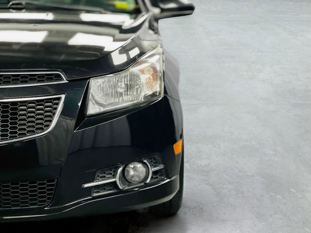 Used 2013 Chevrolet Cruze LT w/ All-Star Edition image 36