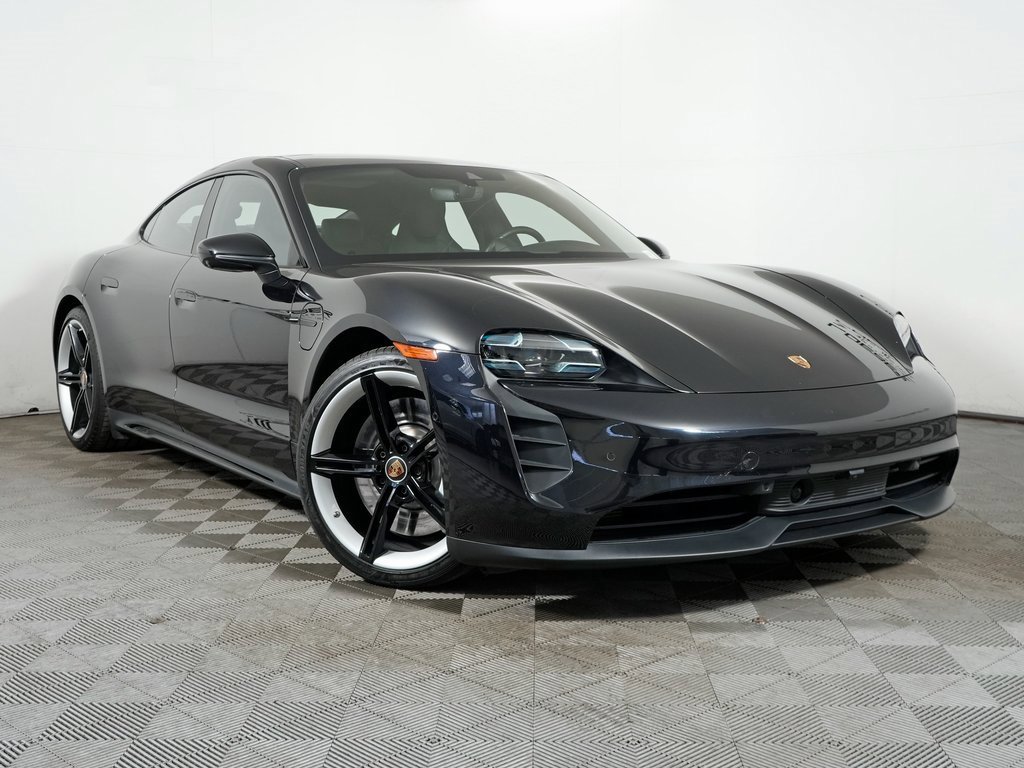 Certified 2024 Porsche Taycan GTS image 9