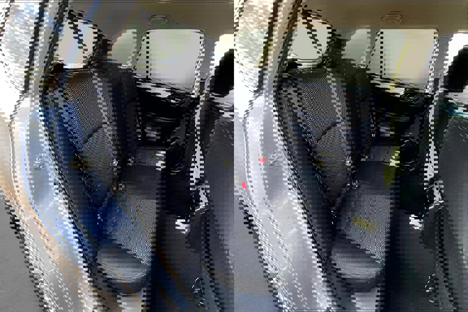 Used 2016 Subaru Outback 2.5i Premium image 25