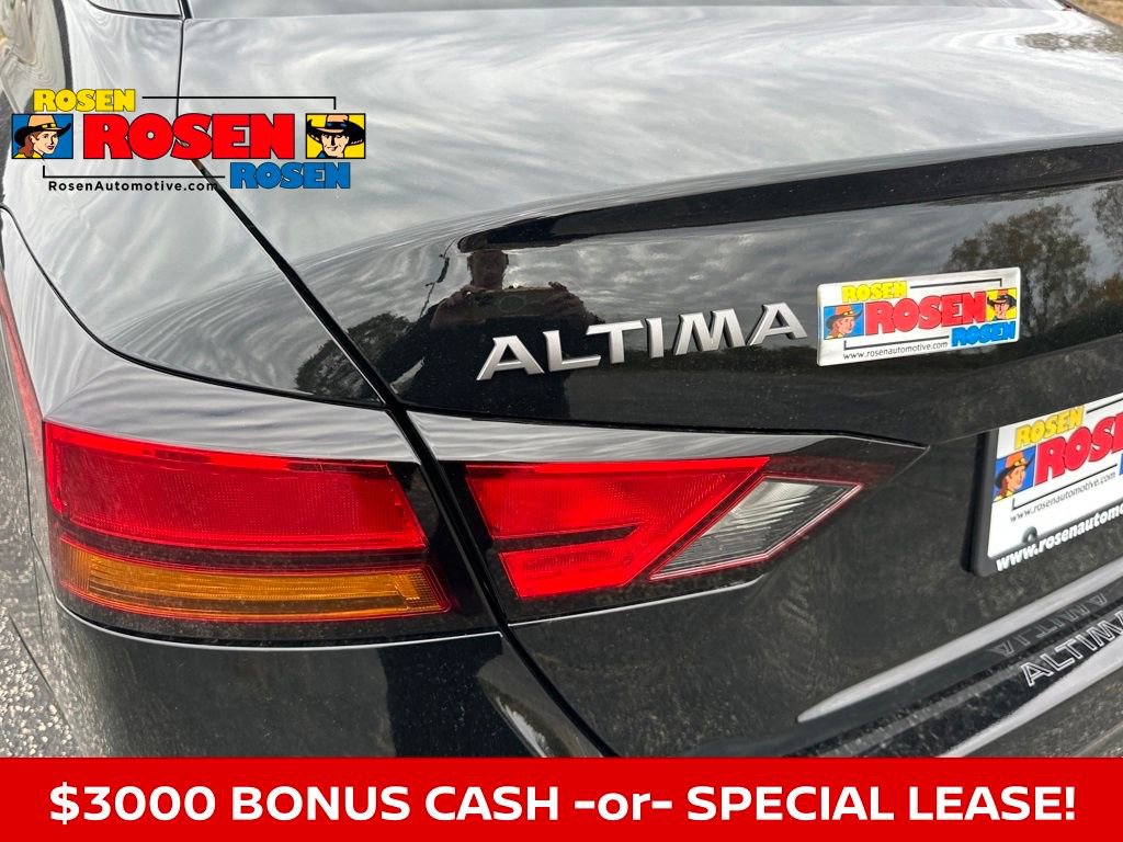 New 2025 Nissan Altima 2.5 SL image 33
