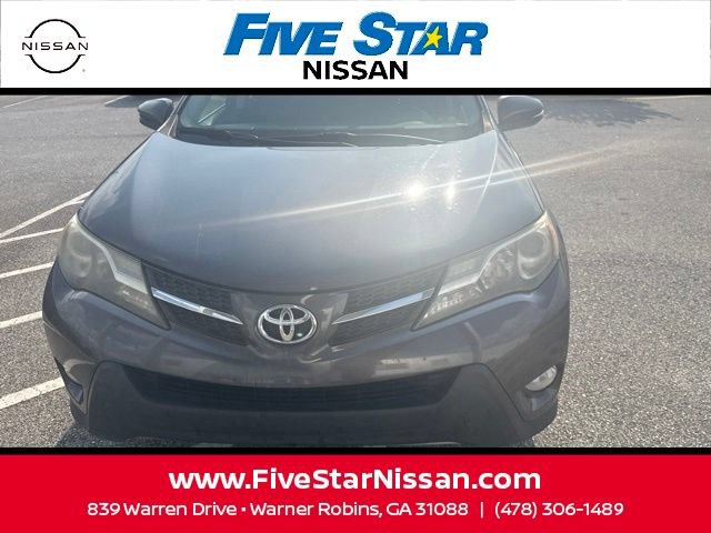 Used 2015 Toyota RAV4 Limited FWD image 2