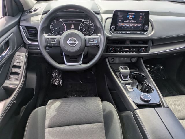 Used 2024 Nissan Rogue SV image 16