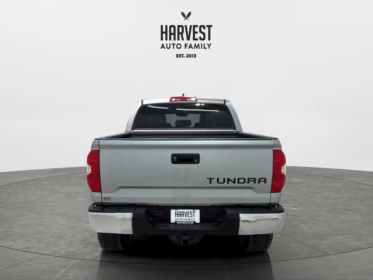 Used 2020 Toyota Tundra SR5 w/ TRD Off-Road Package AWD/4WD image 5