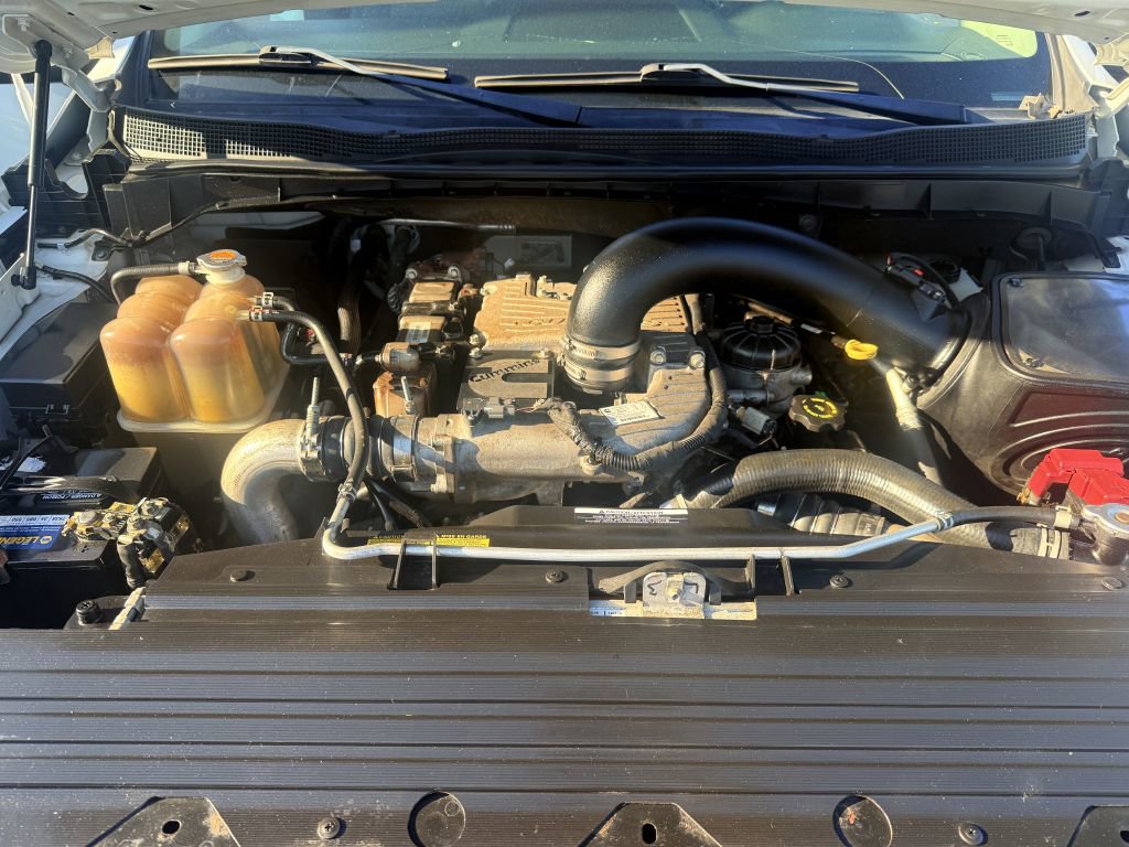 Used 2017 Nissan Titan S image 21