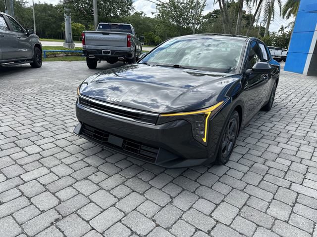 Used 2025 Kia K4 FWD image 20
