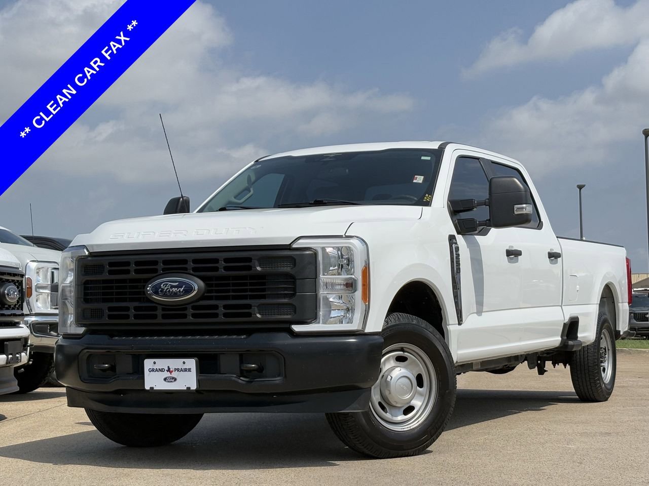 Used 2023 Ford F250 XL image 2