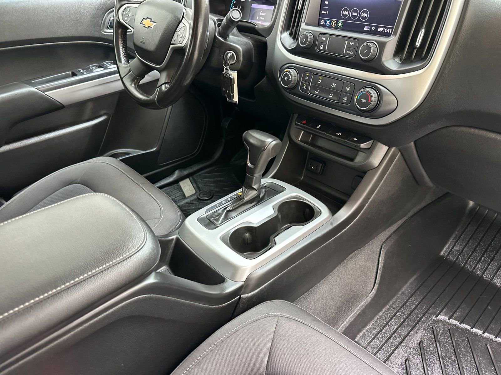 Used 2020 Chevrolet Colorado LT w/ LT Convenience Package image 15