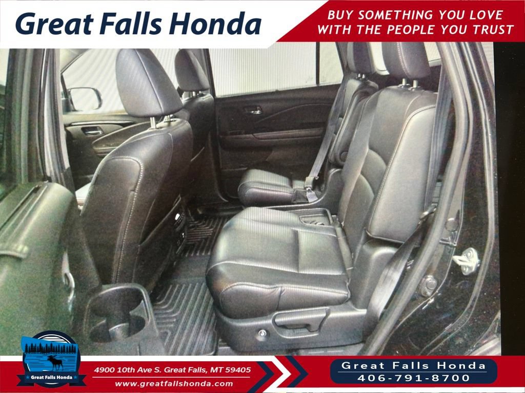 Used 2022 Honda Pilot Touring image 6