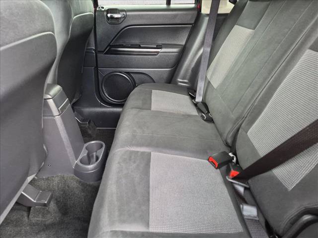 Used 2014 Jeep Compass Sport AWD/4WD image 22