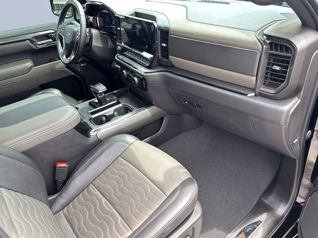 Used 2023 Chevrolet Silverado 1500 ZR2 w/ Technology Package AWD/4WD image 25