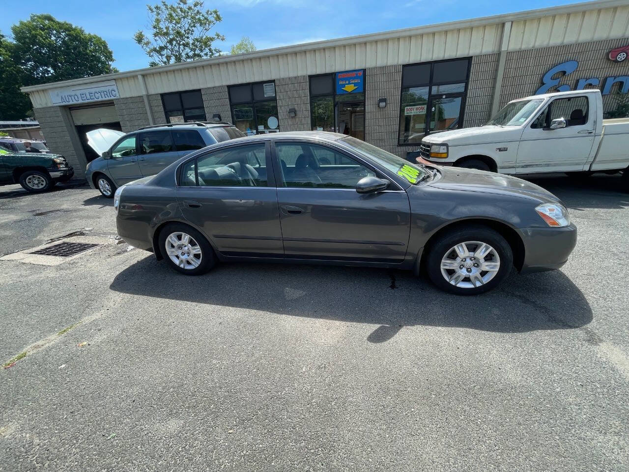 Used 2005 Nissan Altima 2.5 S FWD image 7