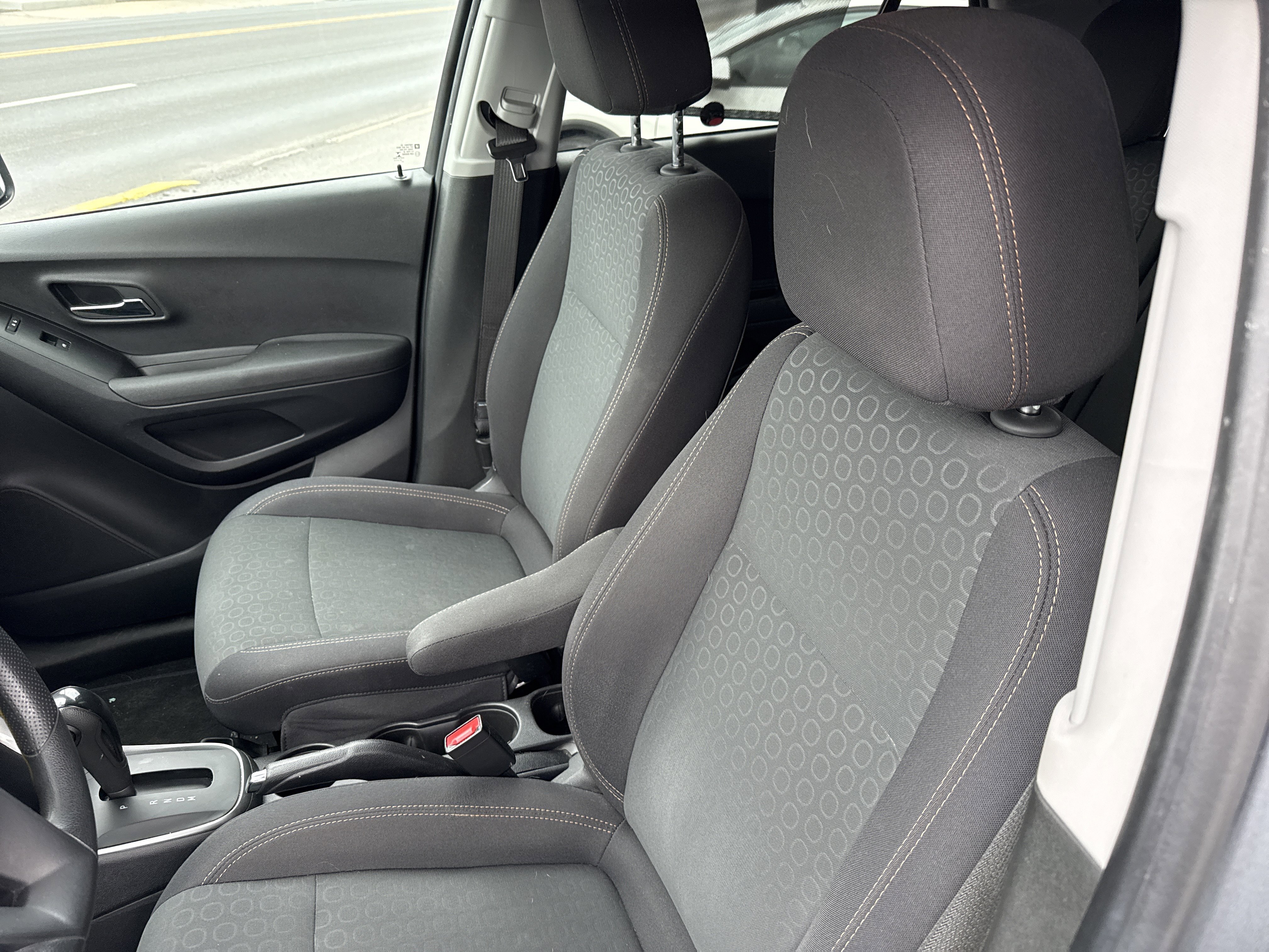 Used 2020 Chevrolet Trax LS w/ Tint and Cruise Package image 12