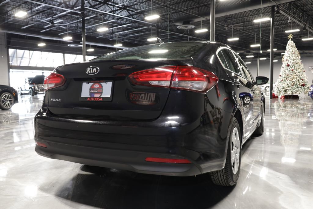 Used 2018 Kia Forte LX w/ LX Rear Camera Package image 28
