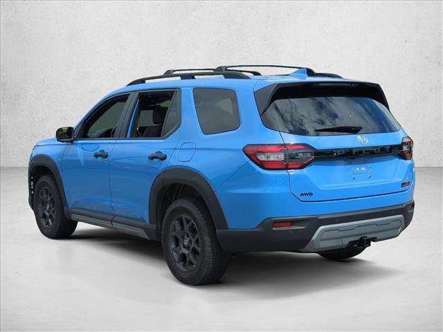 Used 2023 Honda Pilot TrailSport image 4