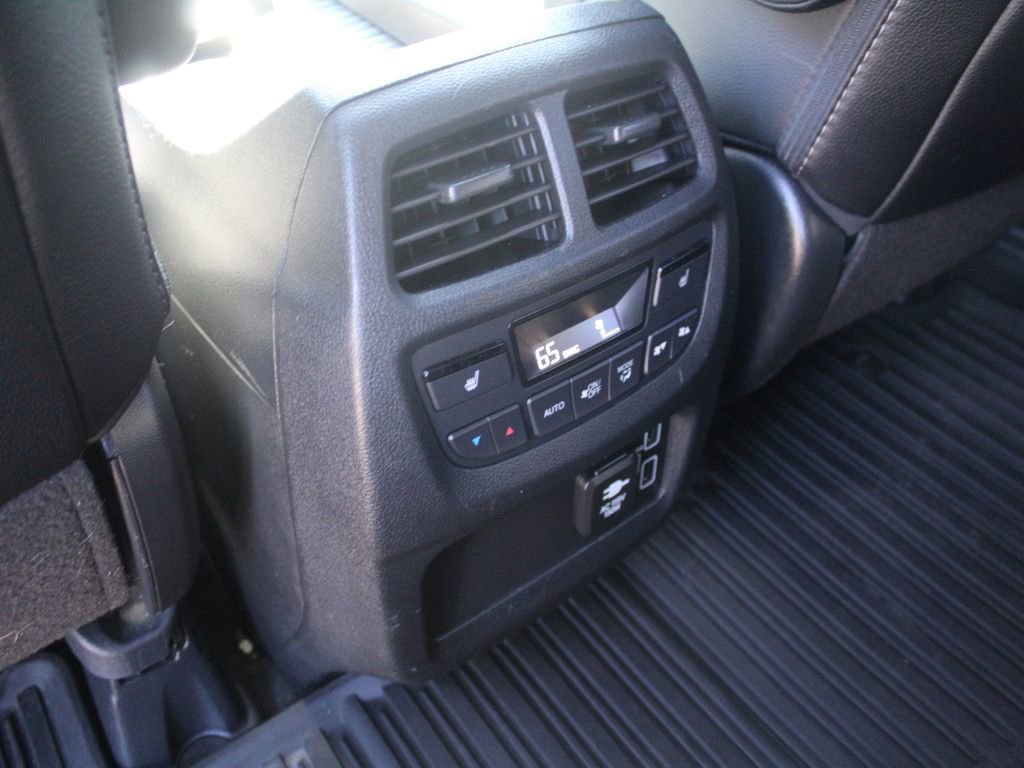 Used 2022 Honda Passport Elite image 14