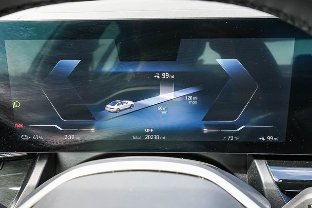 Used 2024 BMW i5 eDrive40i RWD image 27