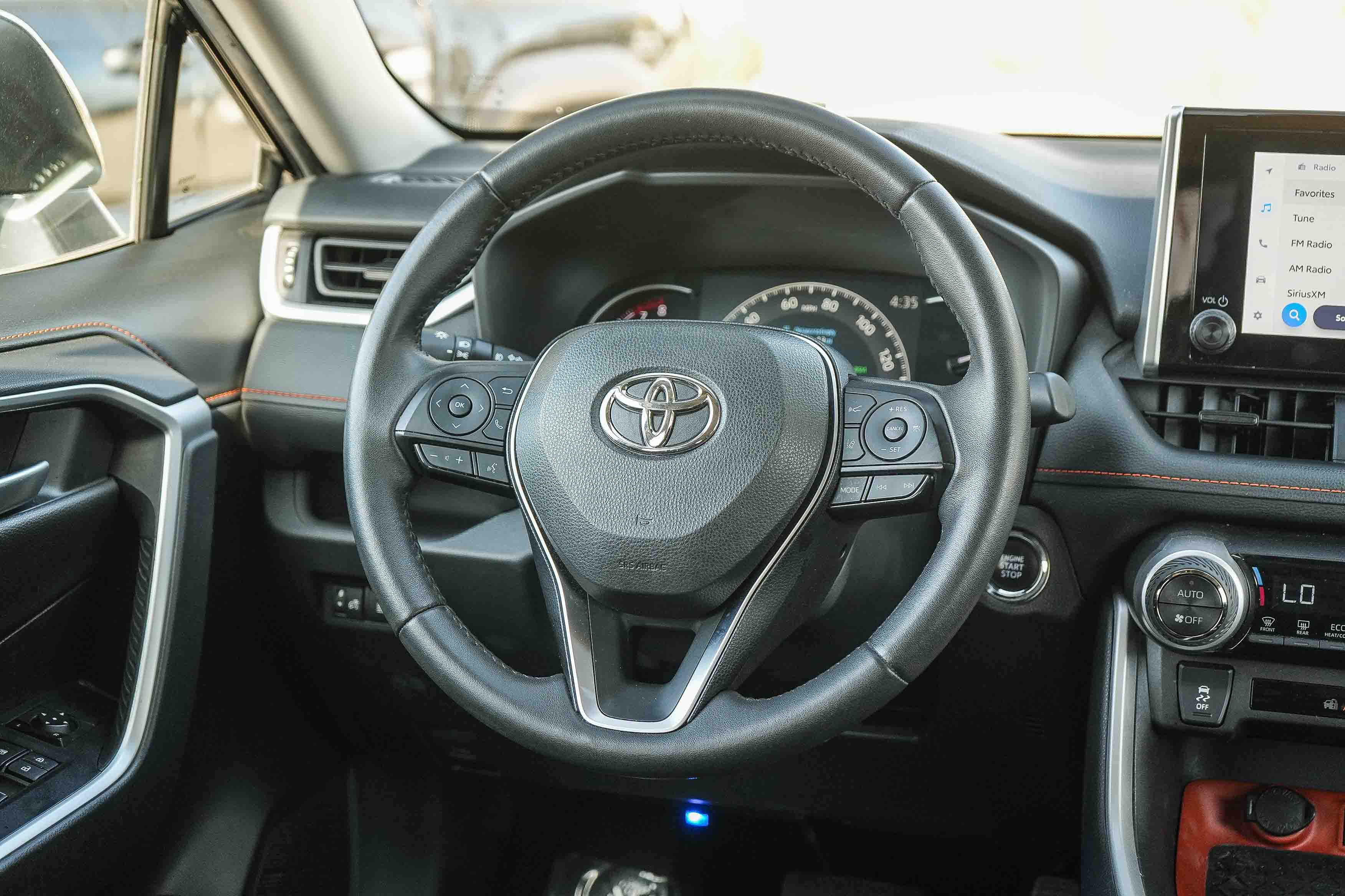 Used 2024 Toyota RAV4 Adventure AWD/4WD image 15