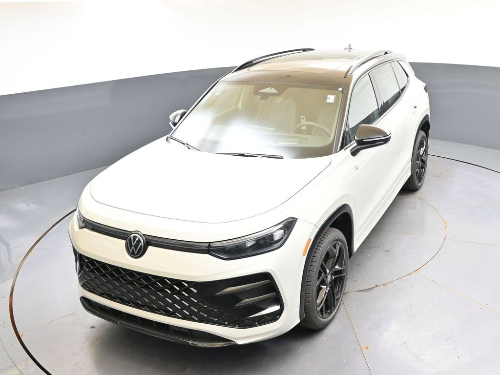 New 2026 Volkswagen Tiguan SE R-Line AWD/4WD image 36