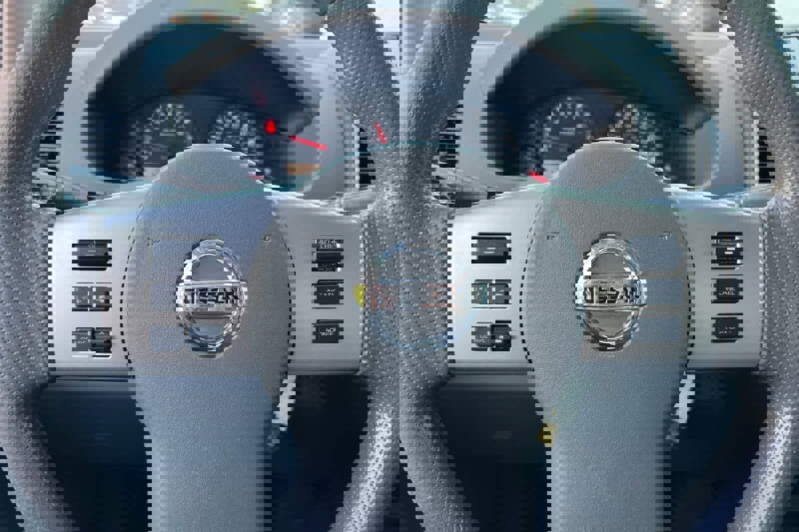 Used 2016 Nissan Frontier SV image 22