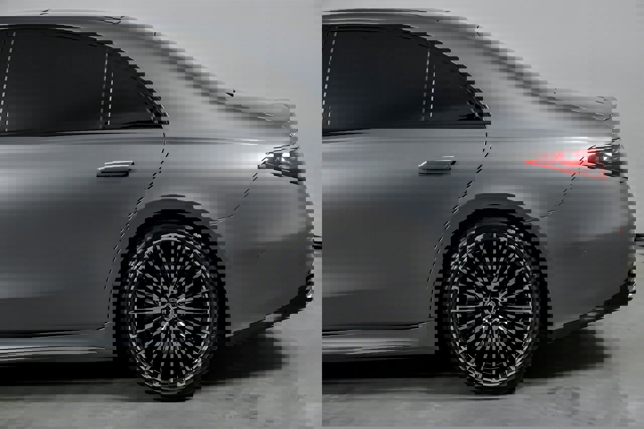 Used 2024 Mercedes-Benz S 580 4MATIC Sedan image 9