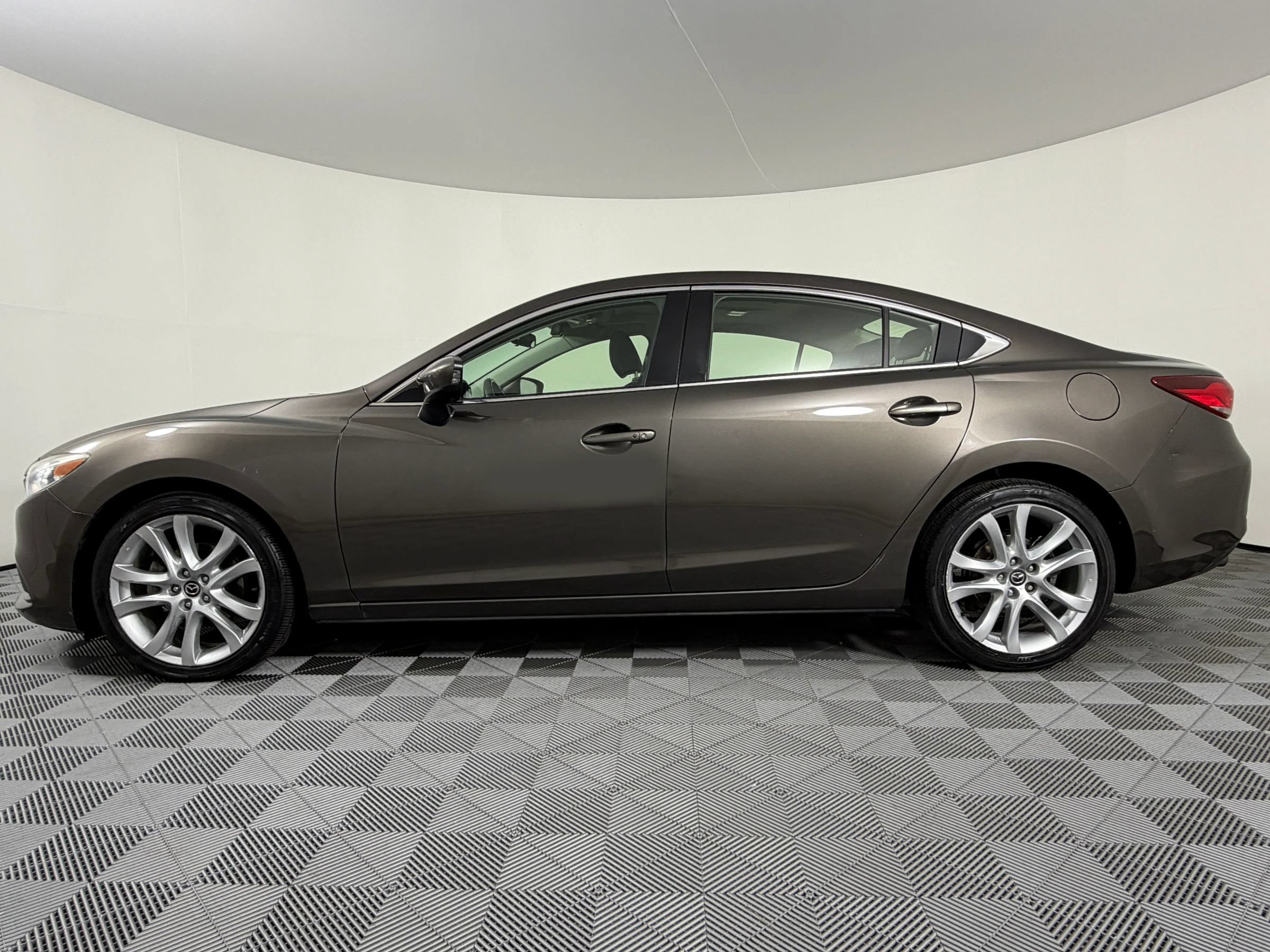 Used 2016 MAZDA MAZDA6 Touring FWD image 13