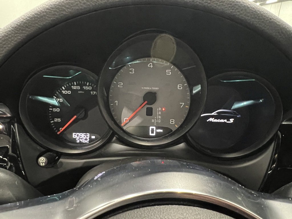 Used 2015 Porsche Macan S image 42