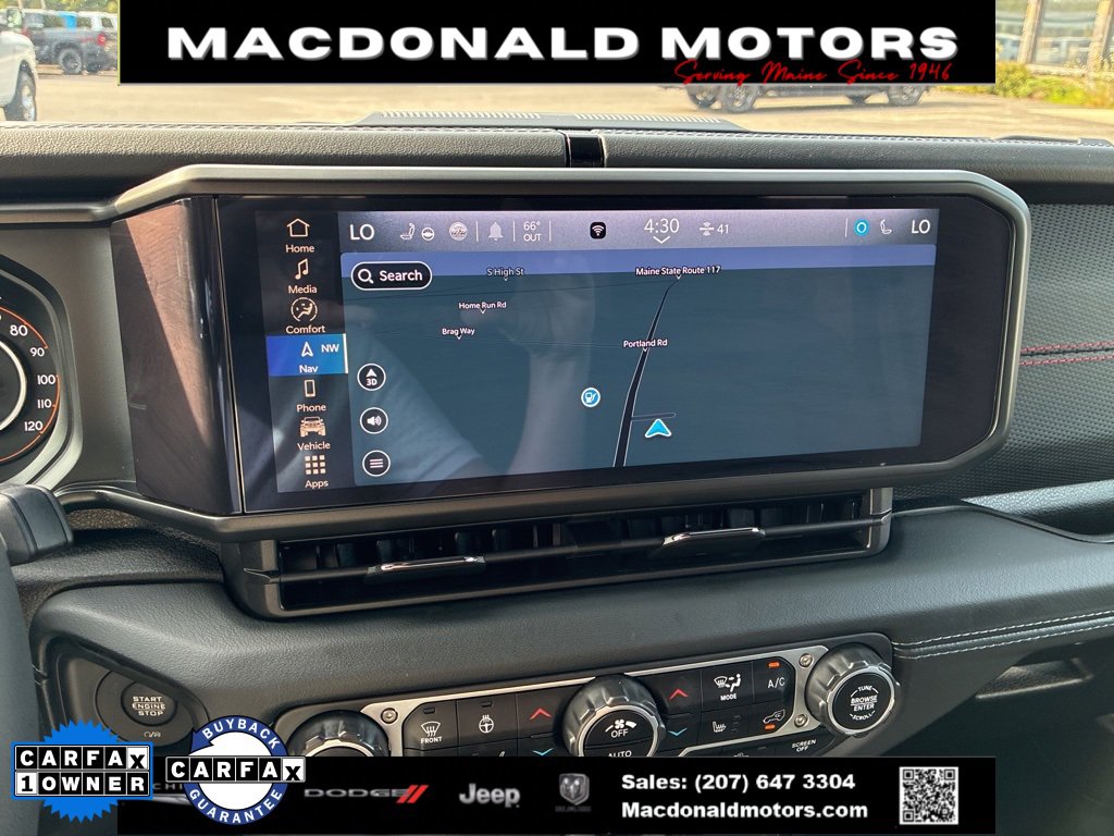 Used 2024 Jeep Wrangler Rubicon w/ Technology Group image 14