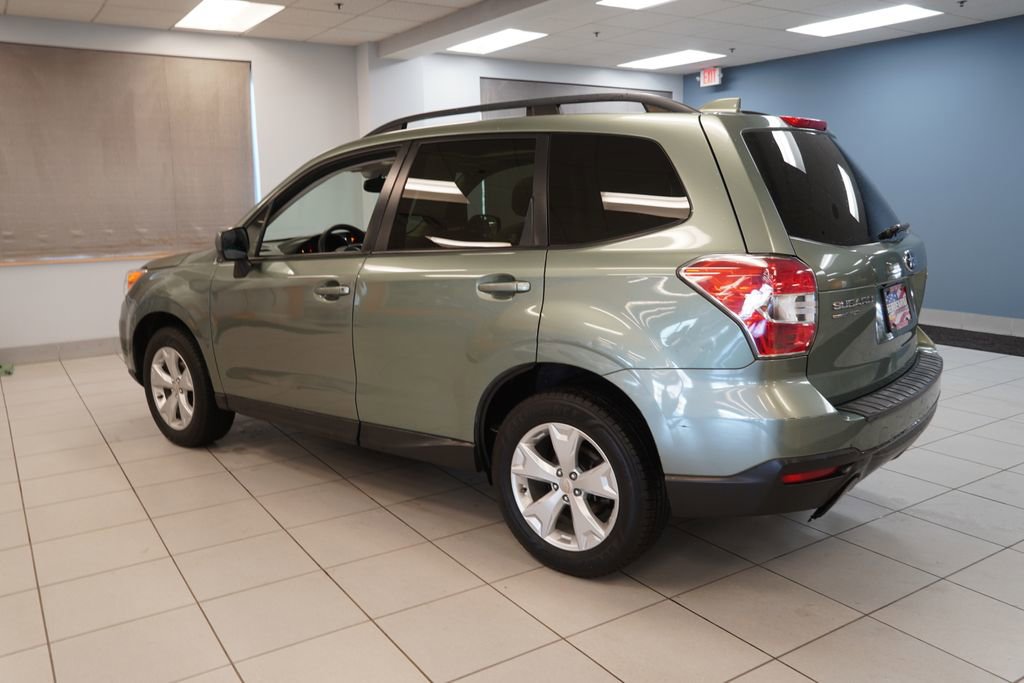 Used 2016 Subaru Forester 2.5i Premium image 8