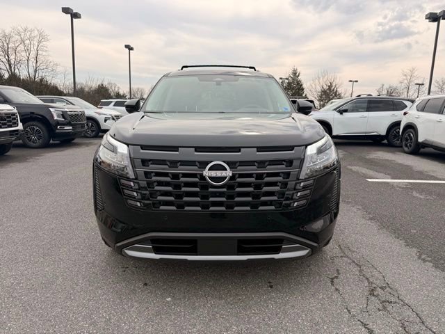 New 2026 Nissan Pathfinder Platinum image 3