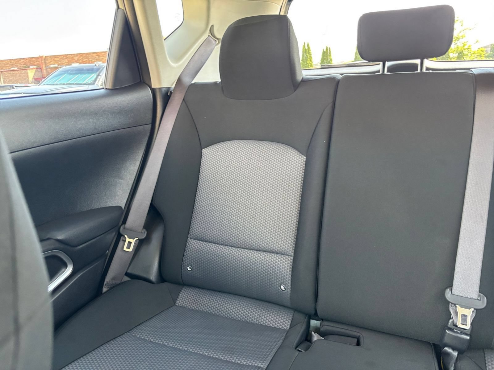Used 2025 Kia Soul LX w/ LX Technology Package FWD image 36