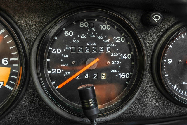 Used 1988 Porsche 911 Carrera RWD image 35