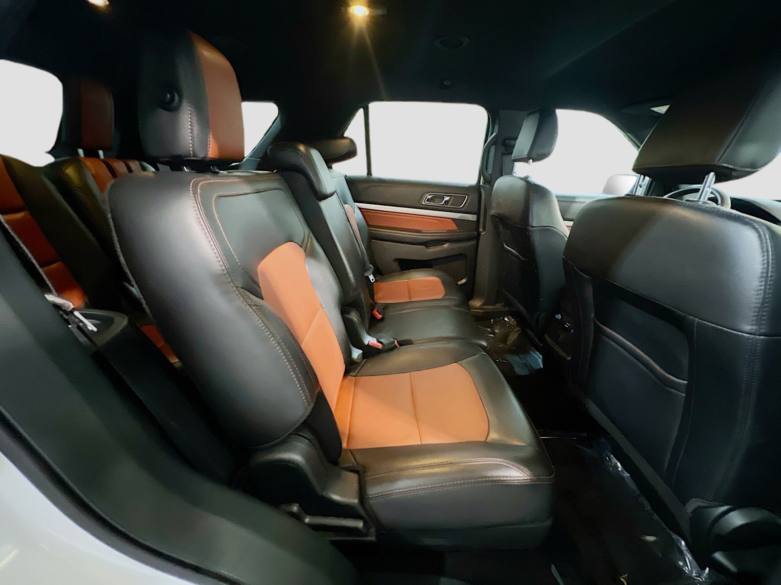 Used 2019 Ford Explorer XLT w/ Equipment Group 202A image 20