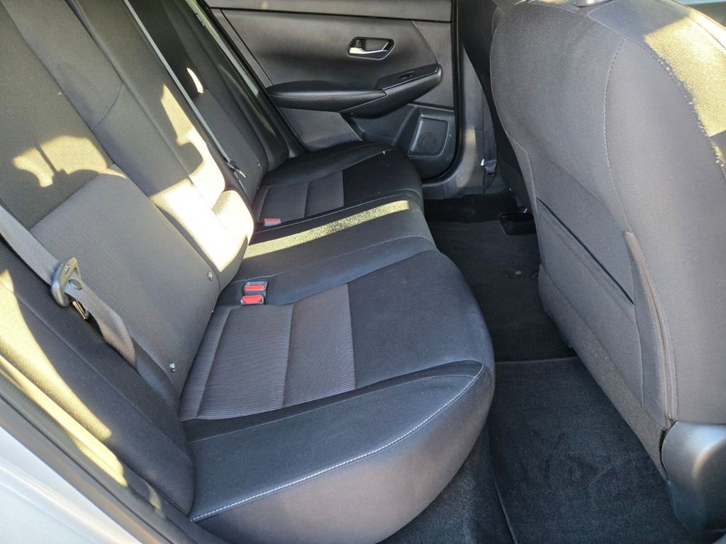 Used 2020 Nissan Sentra SV FWD image 18