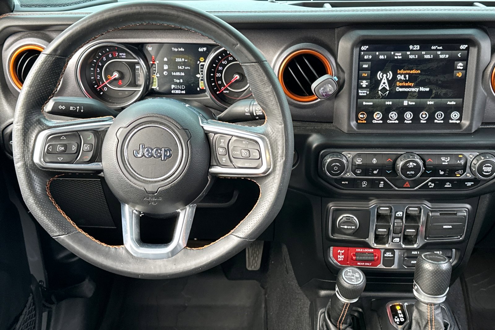 Used 2021 Jeep Gladiator Mojave image 13