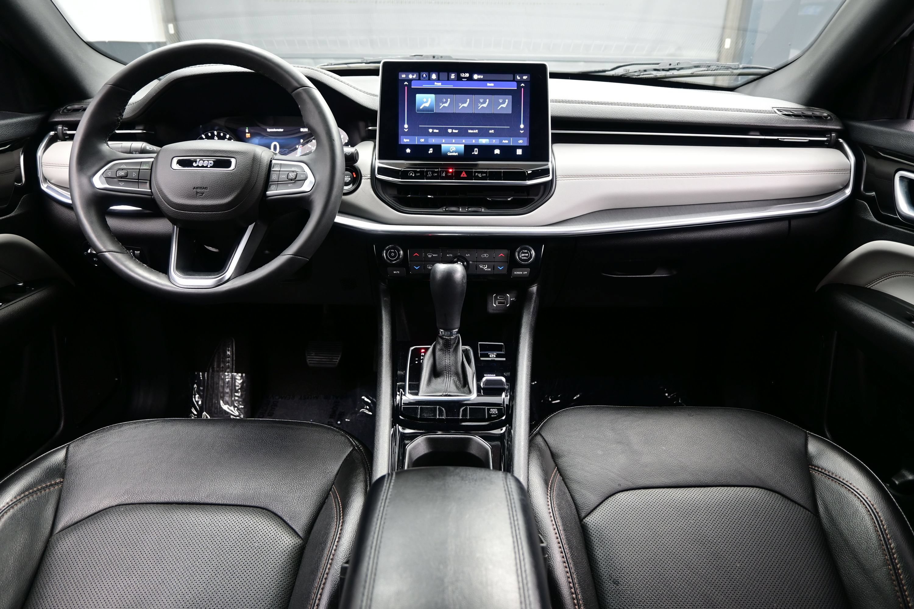 Used 2023 Jeep Compass Limited AWD/4WD image 19