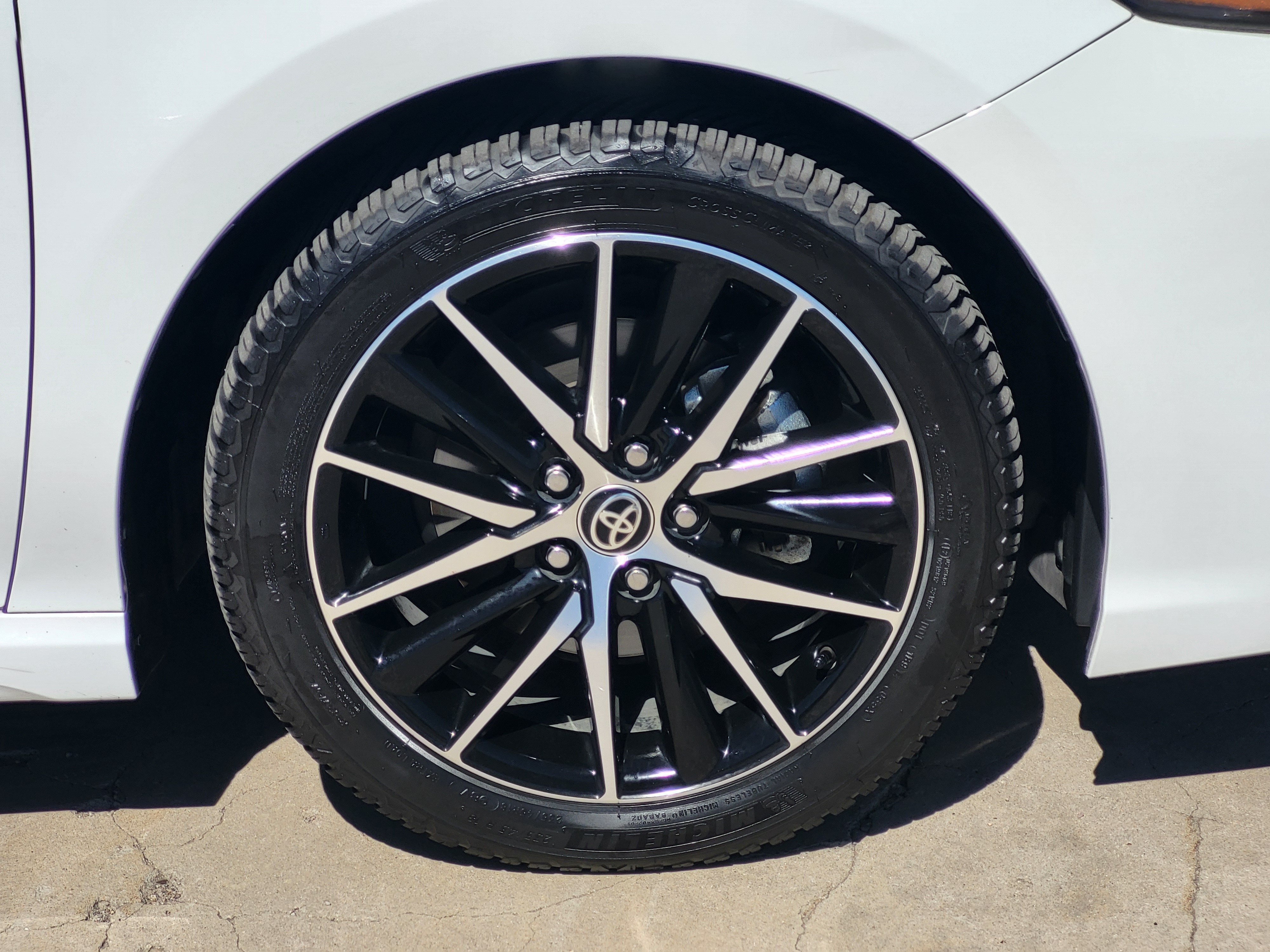 Certified 2024 Toyota Camry SE w/ Cold Weather Package FWD image 8