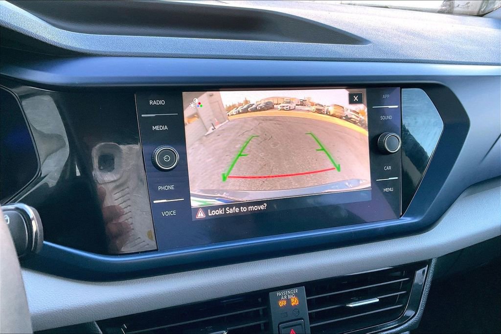 Used 2022 Volkswagen Taos SE image 14