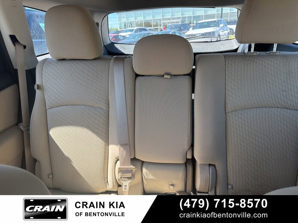 Used 2015 Dodge Journey American Value Package w/ Flexible Seating Group FWD image 31