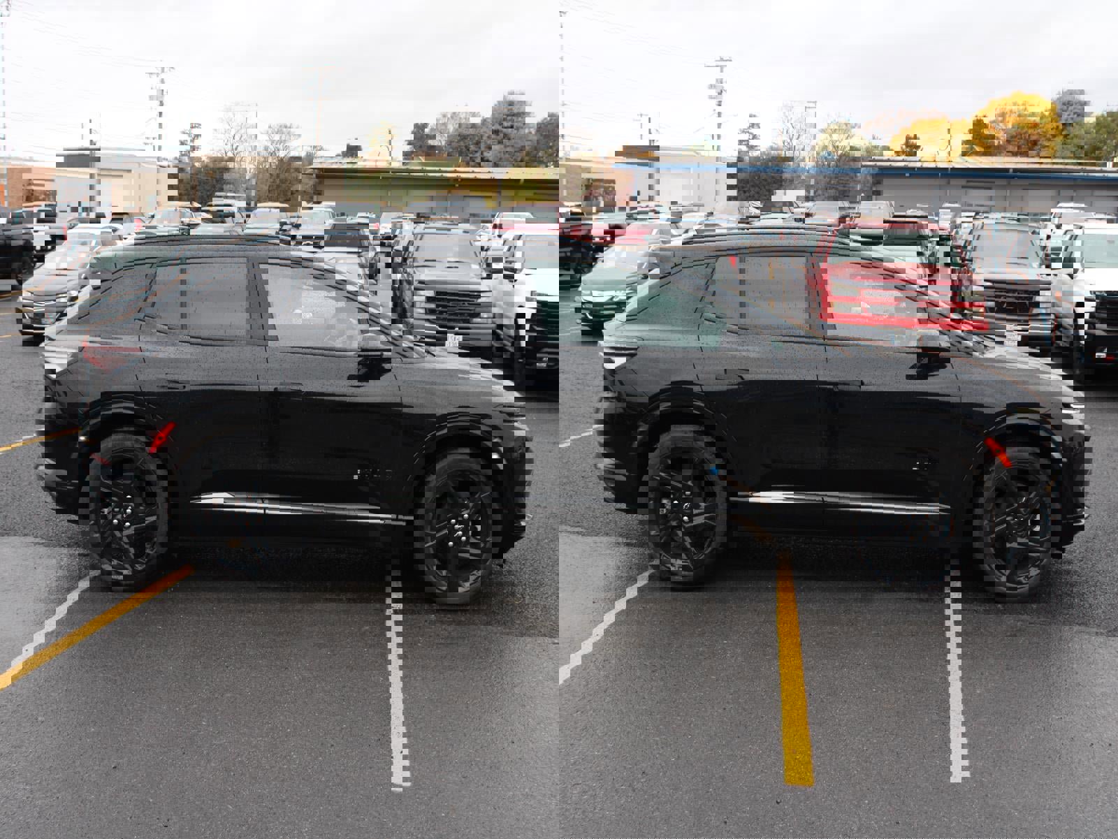 New 2025 Chevrolet Equinox EV RS w/ Convenience Package II image 4